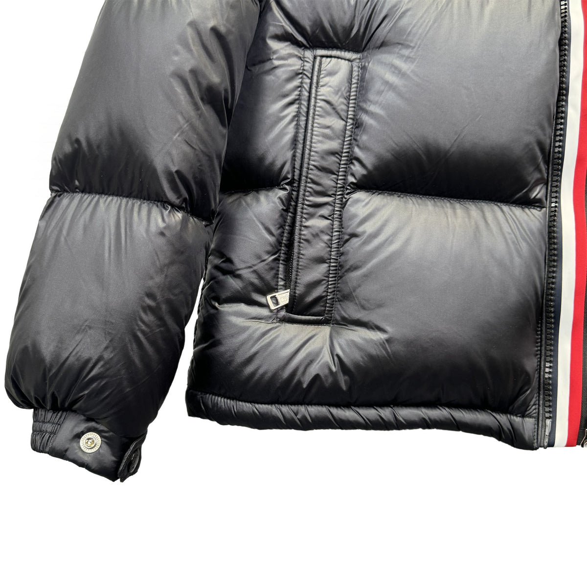 Moncler Montbeliard Hooded Short Down Jacket
